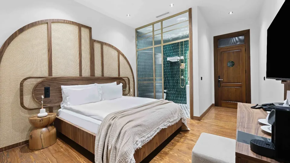 Superior Room with Jacuzzi