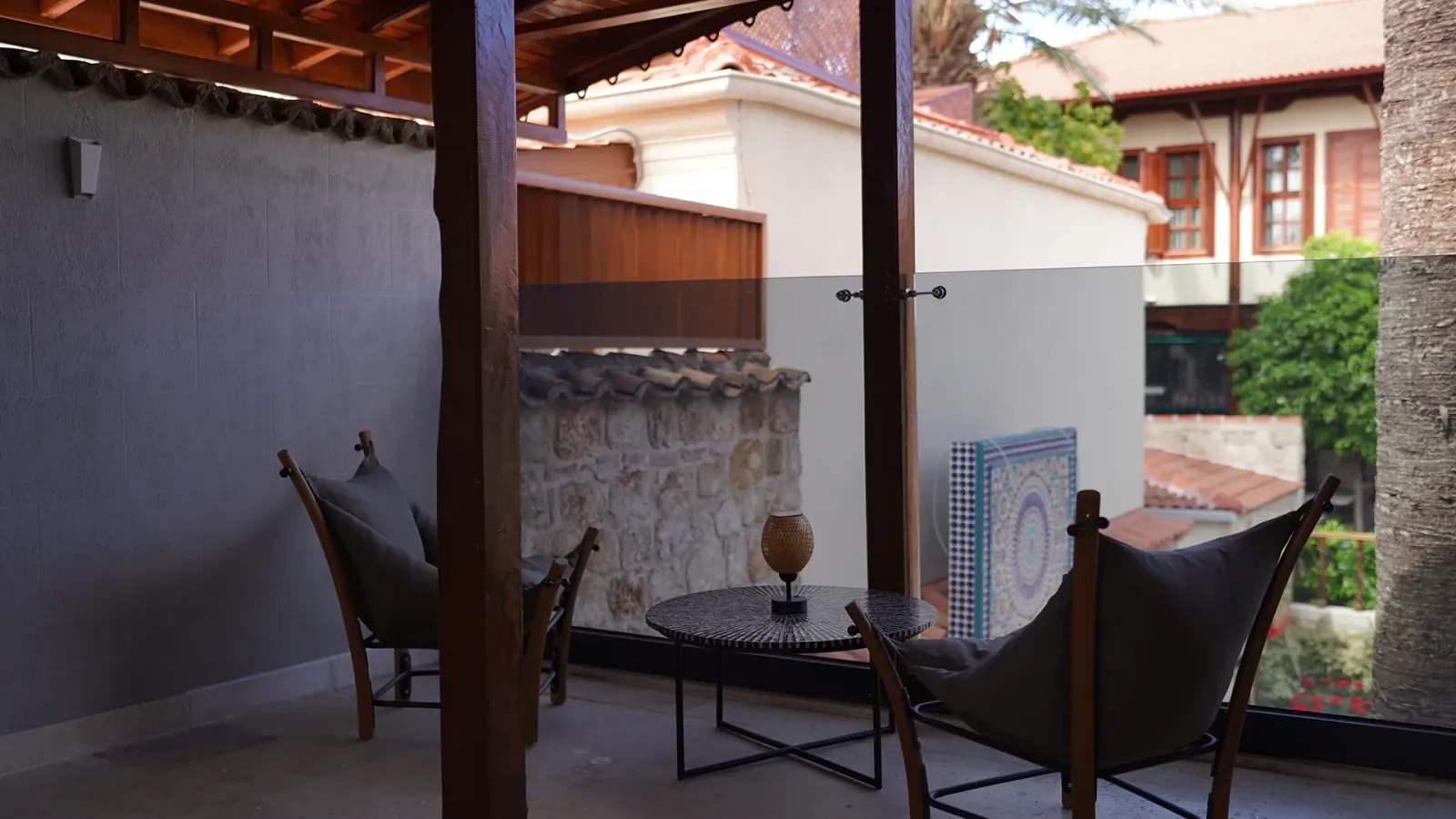 Grand Terrace Suite 1