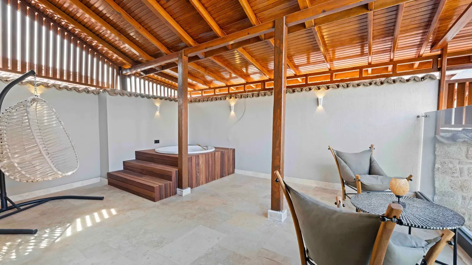 Grand Terrace Suite 5