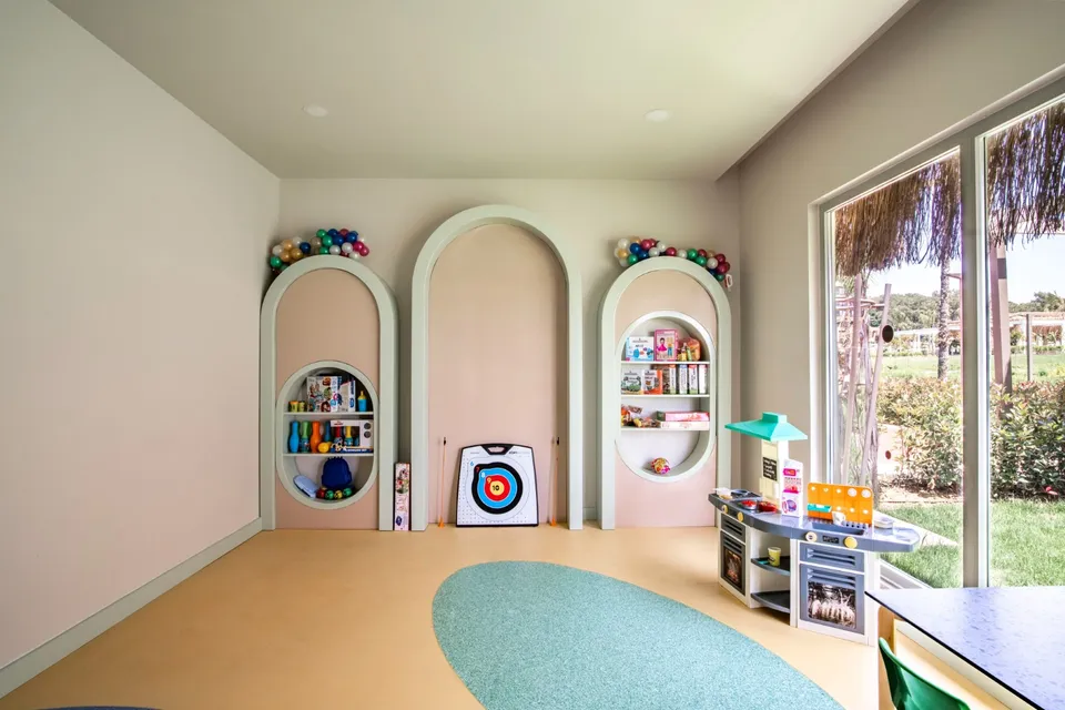 https://cdn.woxxtech.com/championholiday_com/bambino-kids-club-outdoor-7-1772612368132.jpg