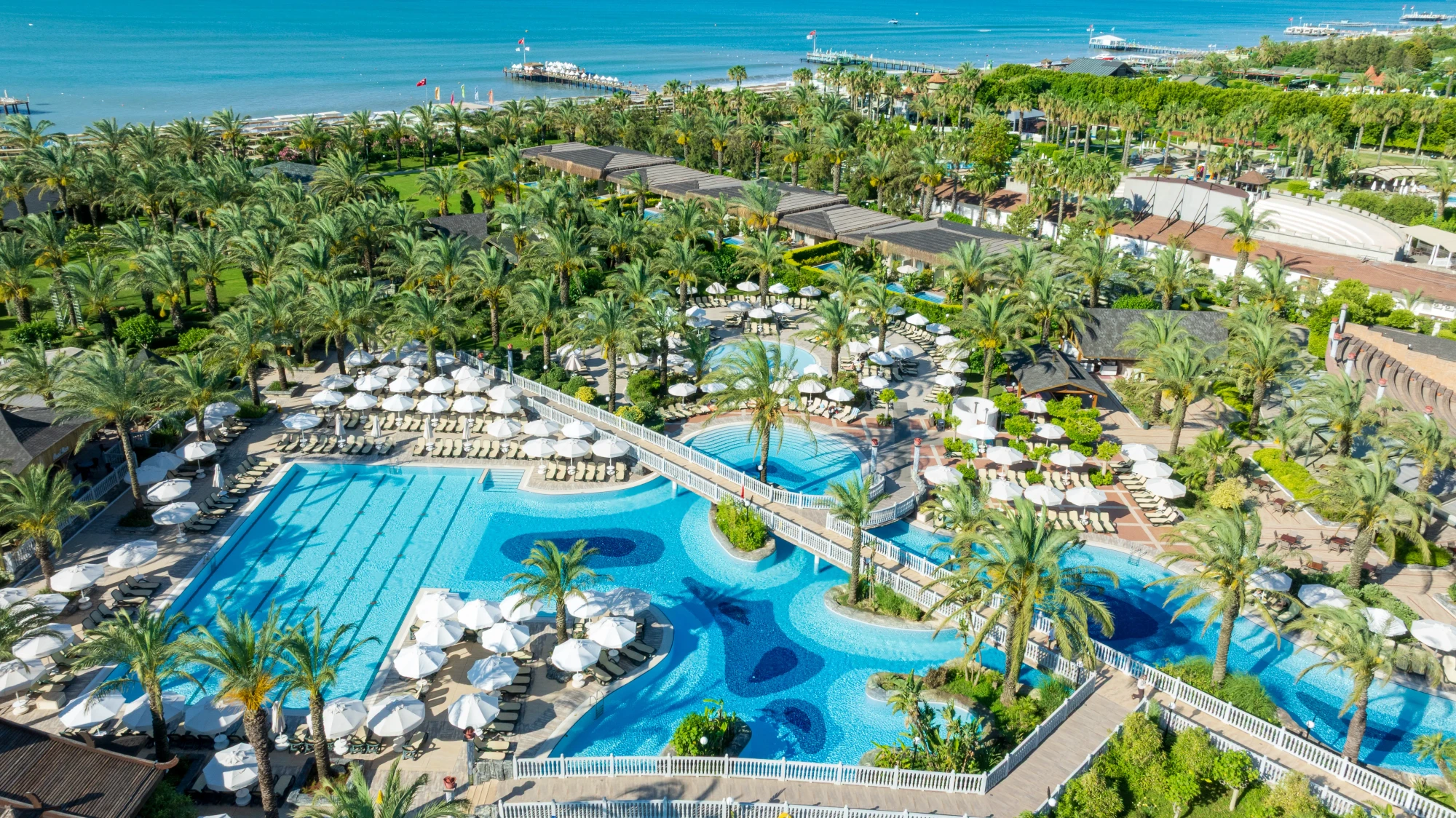 Cover image of the Pools & Aquapark page