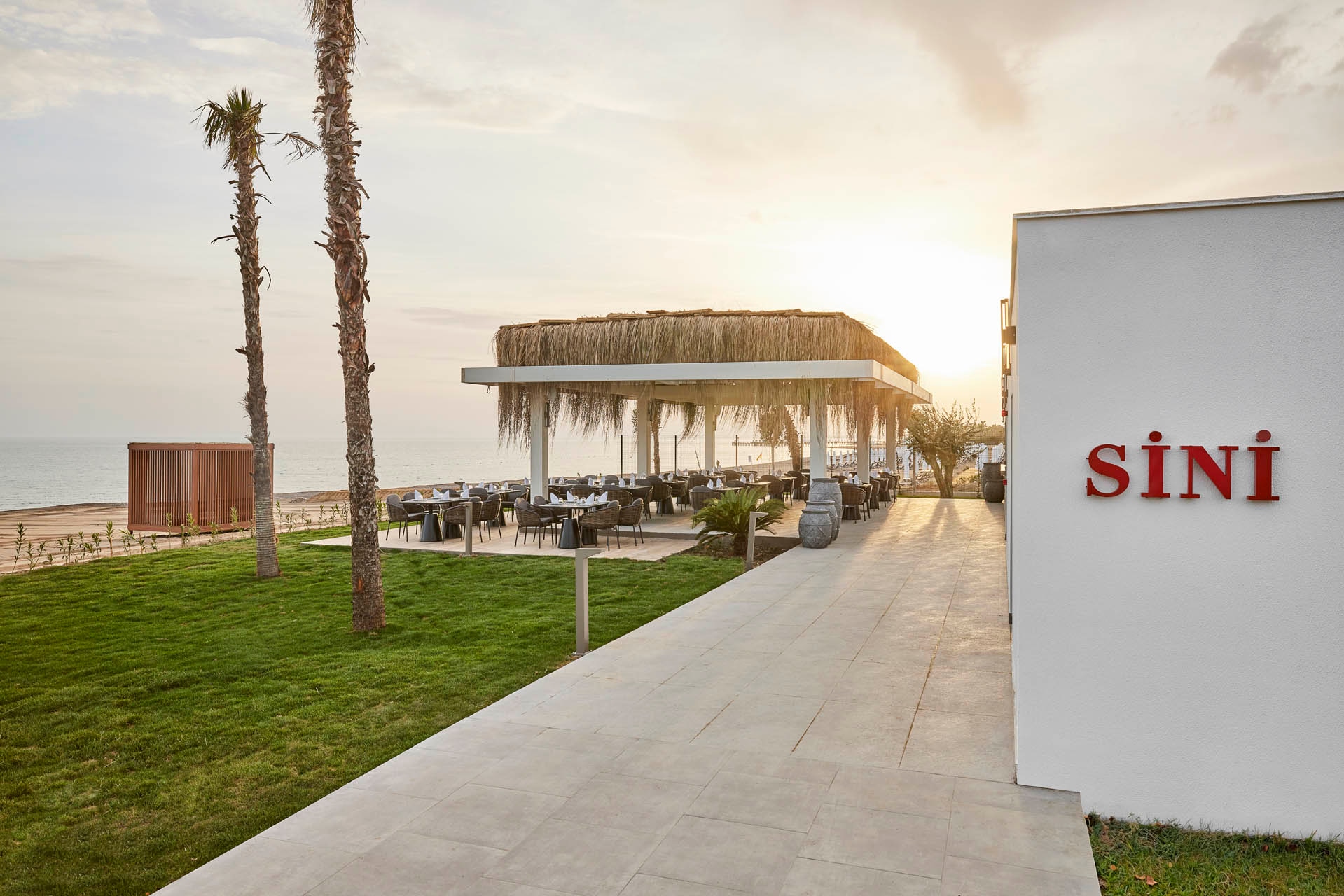 A'la Carte Sini Restaurant 2