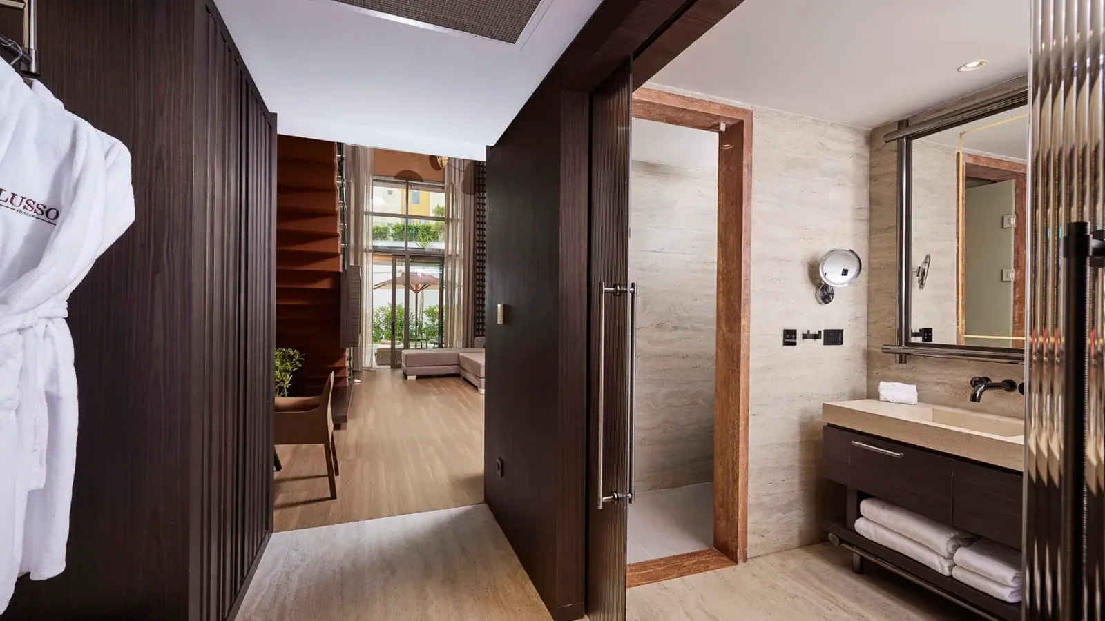 Duplex Lagoon Suite